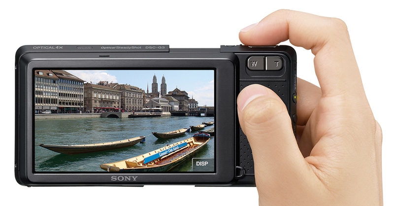 Illustration for article titled Sony Cybershot G3: World's First Camera You Can Surf the Web On